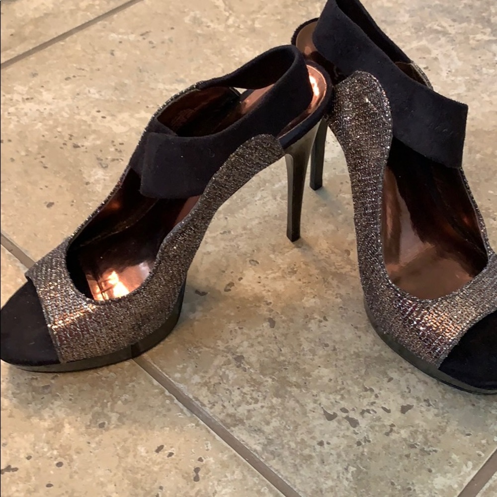 🔥Carlos Santana heels🔥